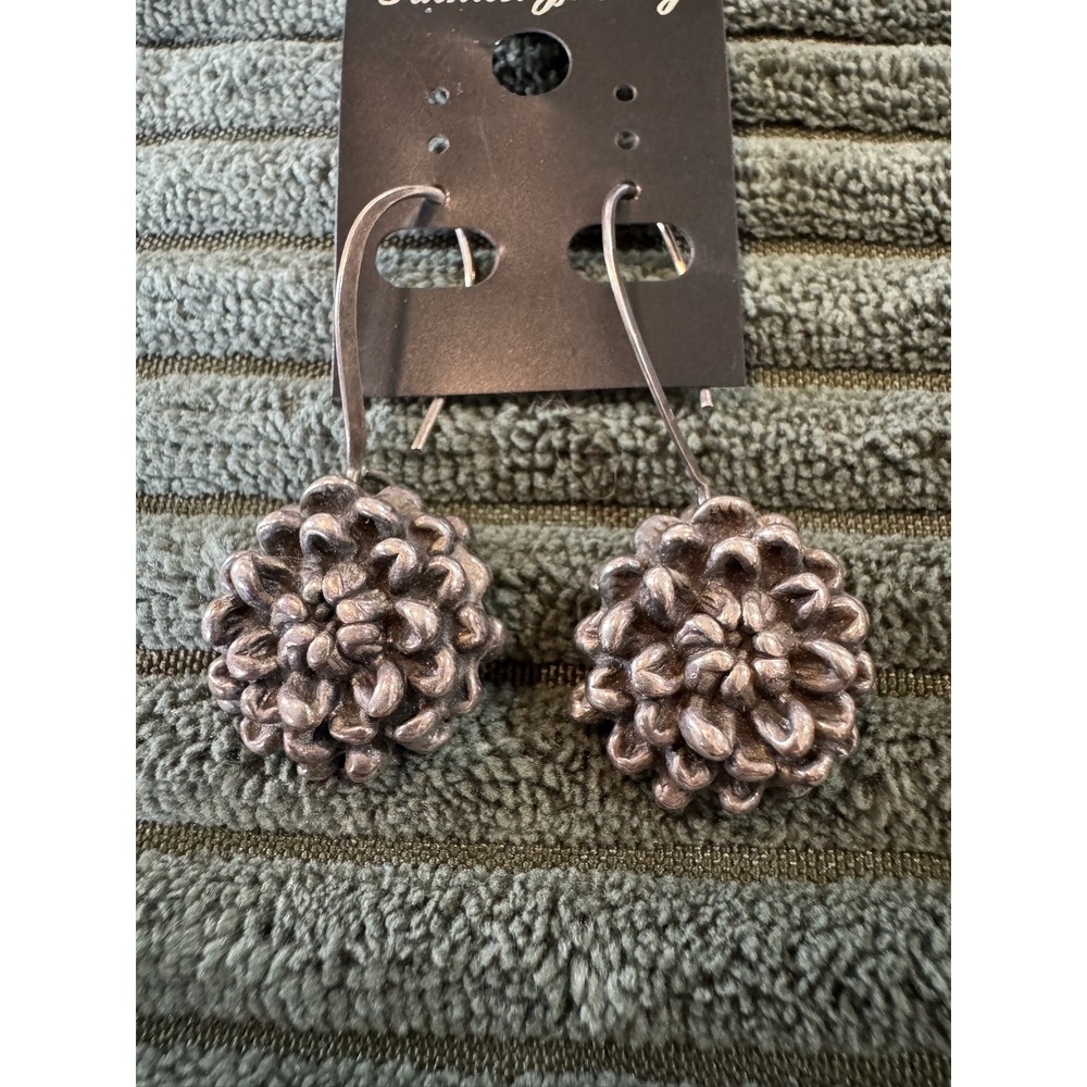 925 Silver Flower Drop Dangle Earrings Textured Floral Thai Jewelry